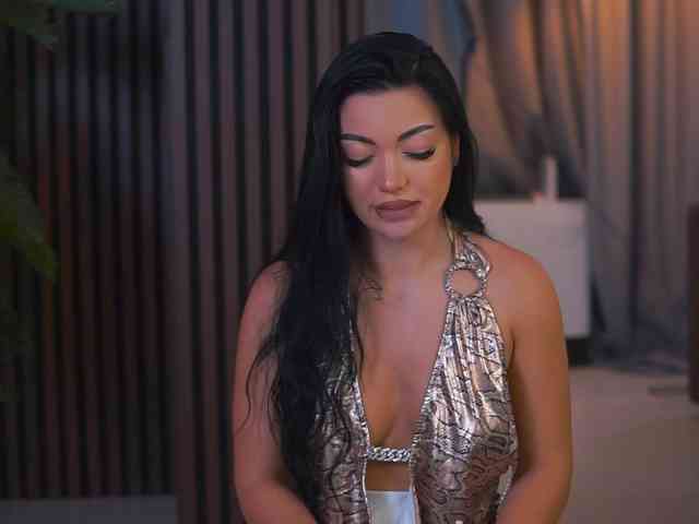 RheaSinn webcam