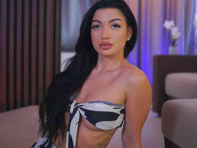 RheaSinn webcam