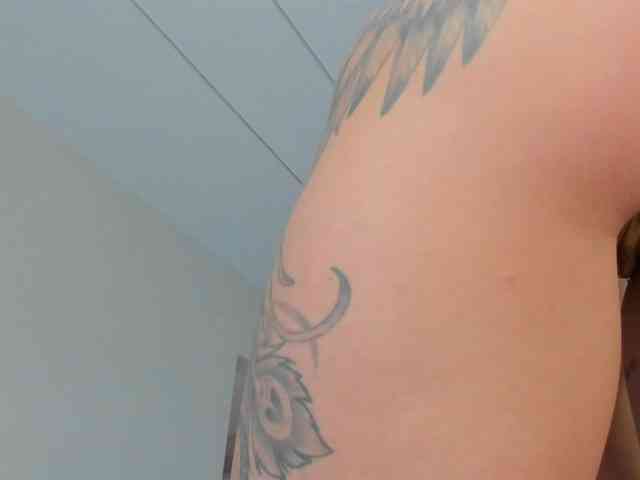 RheaSinn webcam