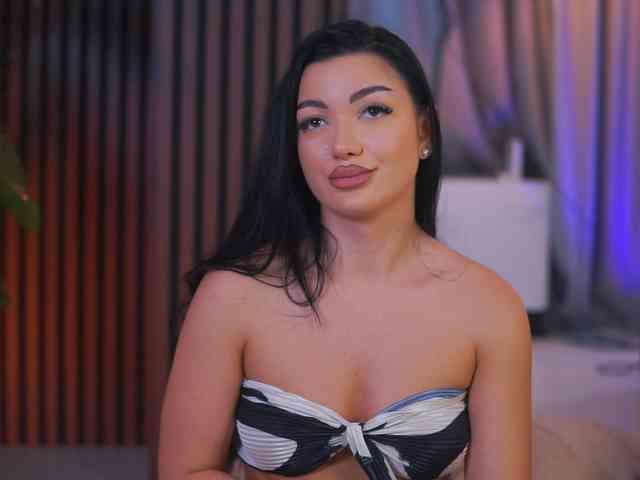 RheaSinn webcam