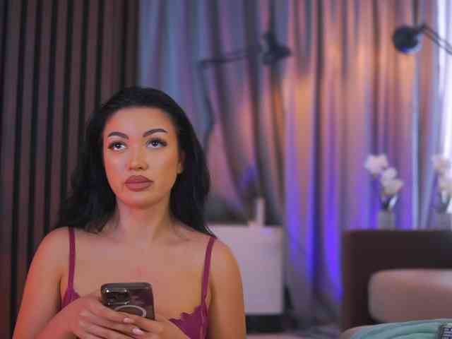 RheaSinn webcam