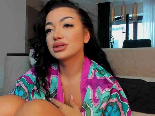 RheaSinn webcam
