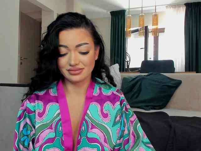 RheaSinn webcam