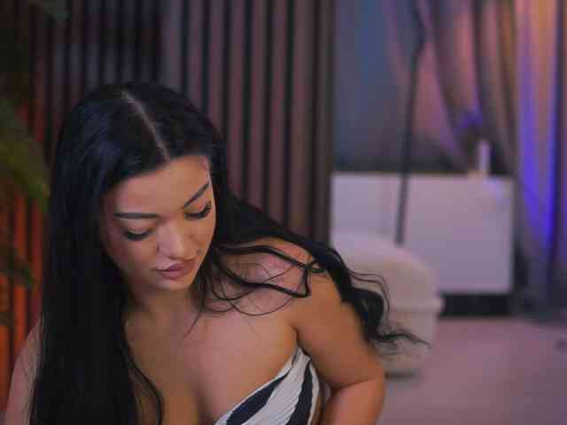 RheaSinn webcam