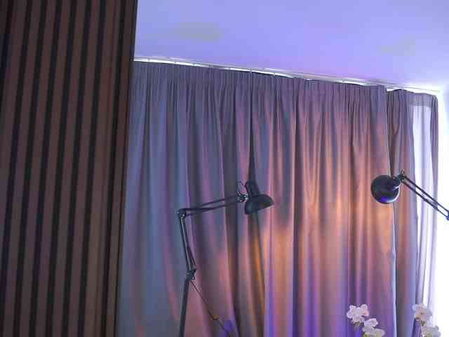 RheaSinn webcam