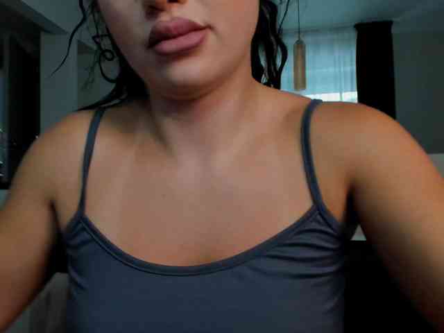 RheaSinn webcam