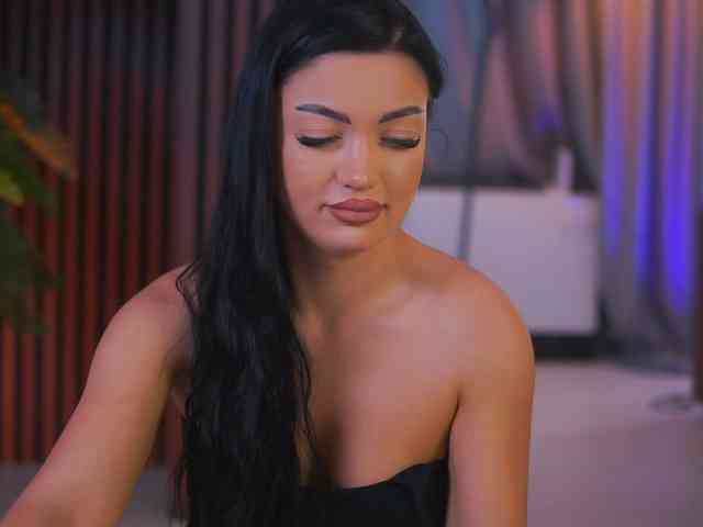 RheaSinn webcam