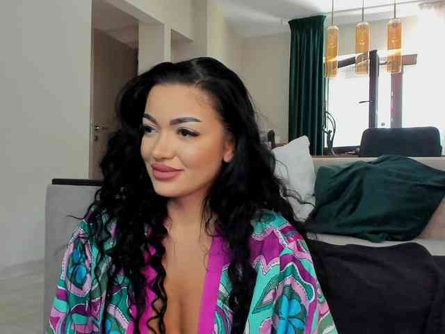 RheaSinn webcam