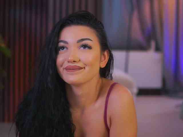 RheaSinn webcam