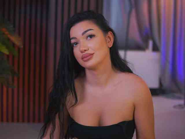 RheaSinn webcam