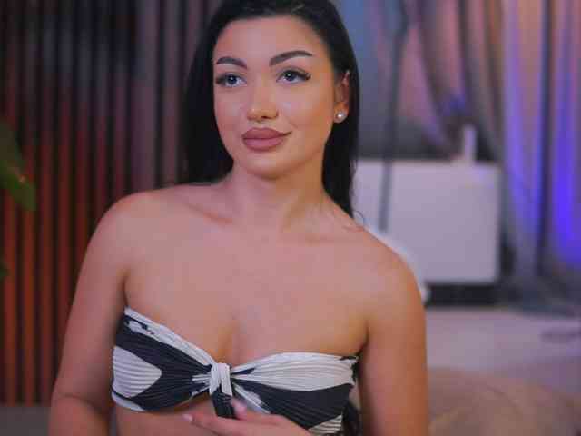 RheaSinn webcam