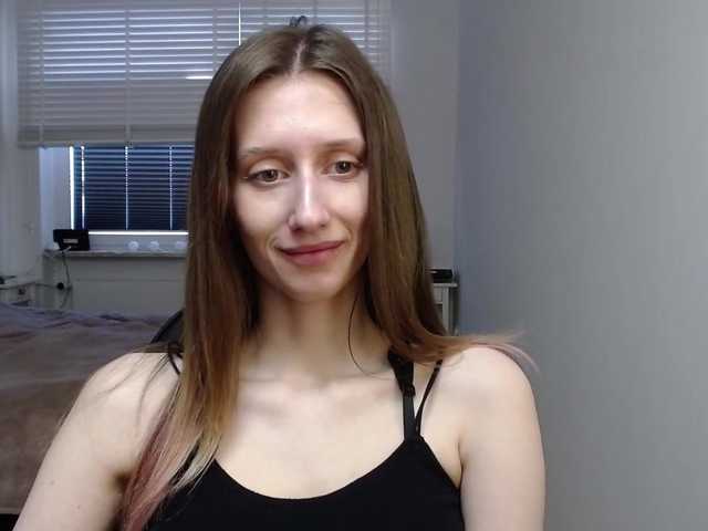 Sex chat with LUNAdream — Watch free online 18+