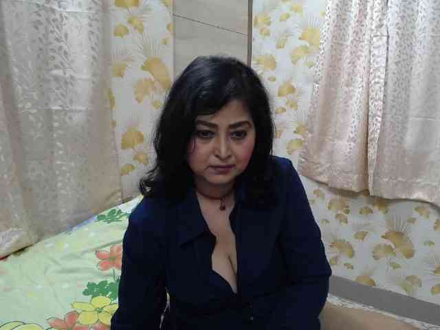 Creamycum webcam