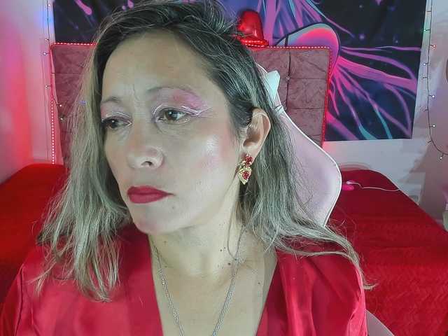 Melodyy's BongaCams show and profile