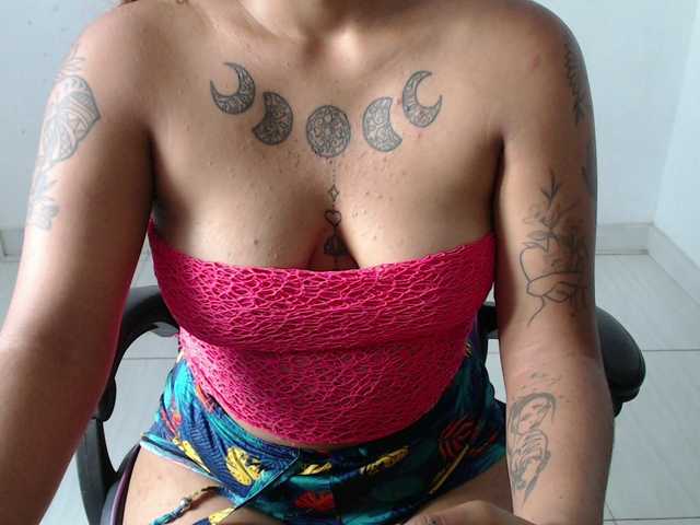 Barbara13a Live Cam on BongaCams