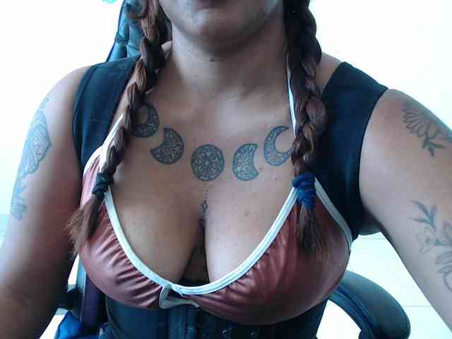 Barbara13a webcam