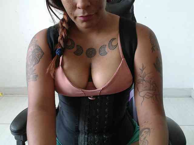 Barbara13a webcam
