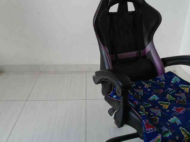 Barbara13a webcam