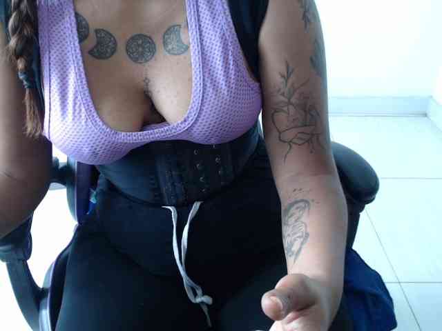 Barbara13a webcam
