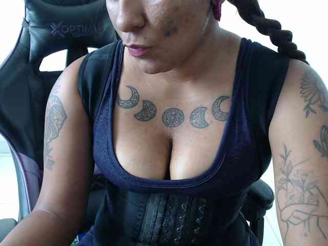 Barbara13a webcam