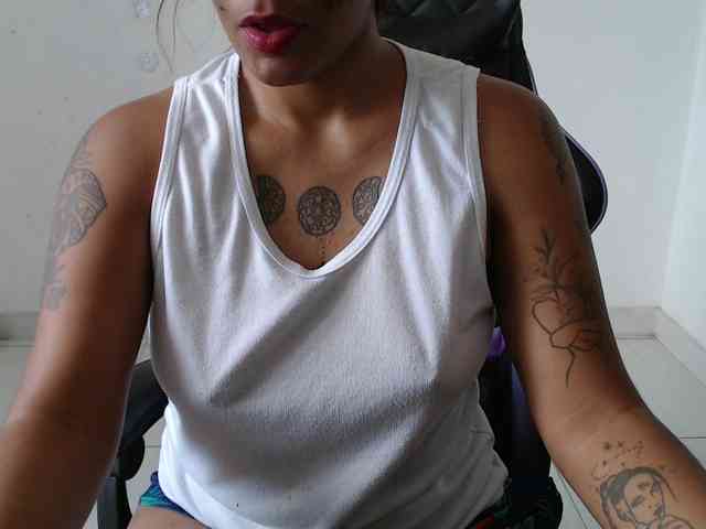 Barbara13a webcam