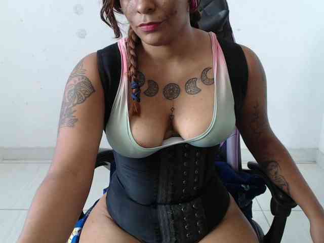 Barbara13a webcam