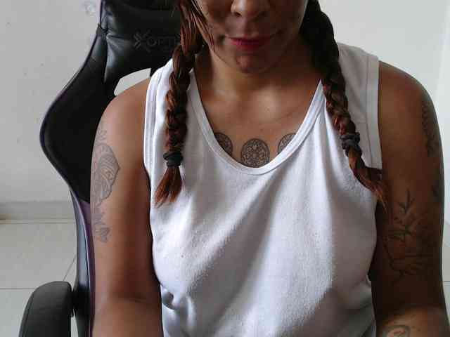 Barbara13a webcam