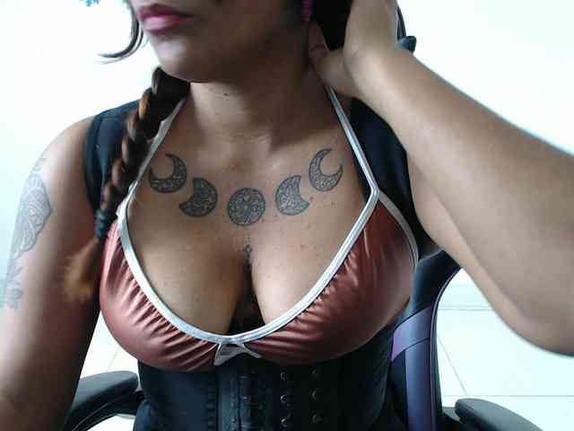 Barbara13a webcam