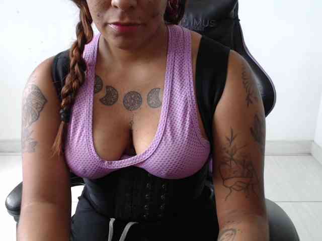 Barbara13a webcam