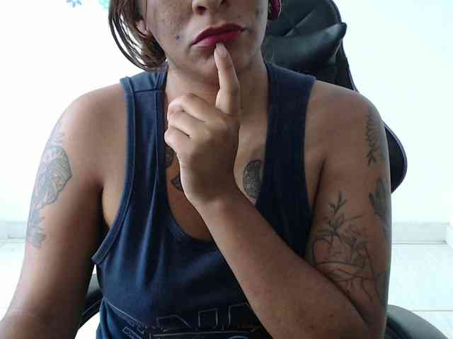 Barbara13a webcam