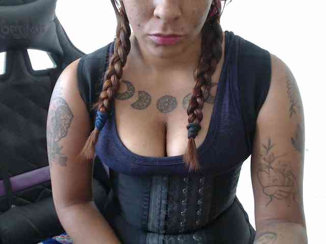 Barbara13a webcam