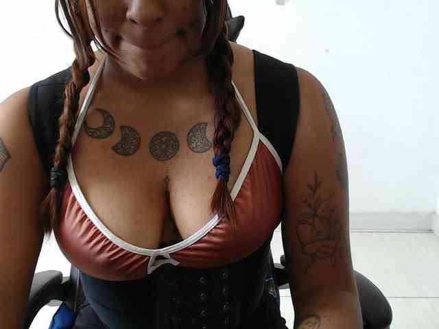 Barbara13a webcam