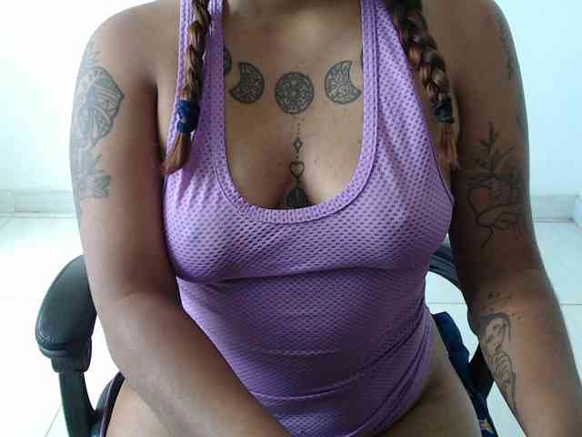Barbara13a webcam