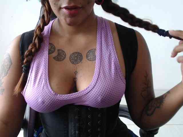 Barbara13a webcam
