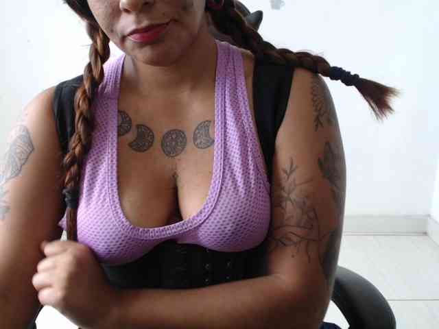 Barbara13a webcam