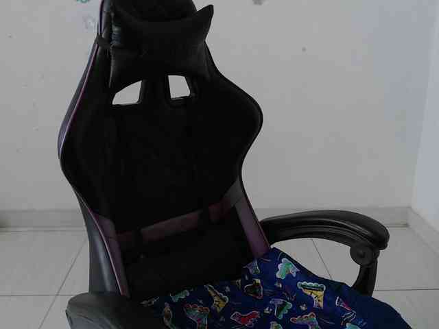 Barbara13a webcam