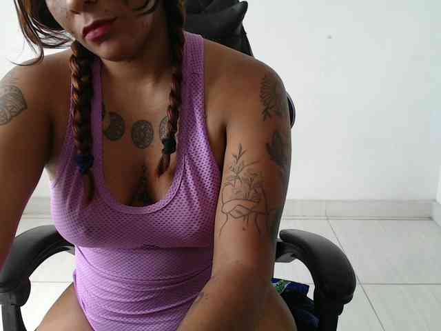 Barbara13a webcam