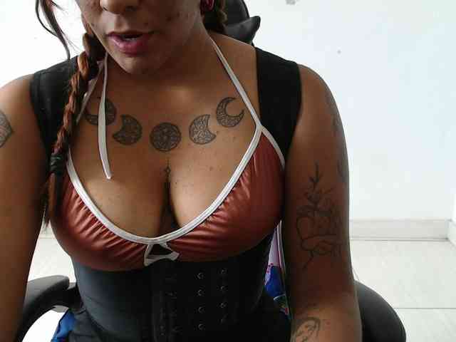 Barbara13a webcam