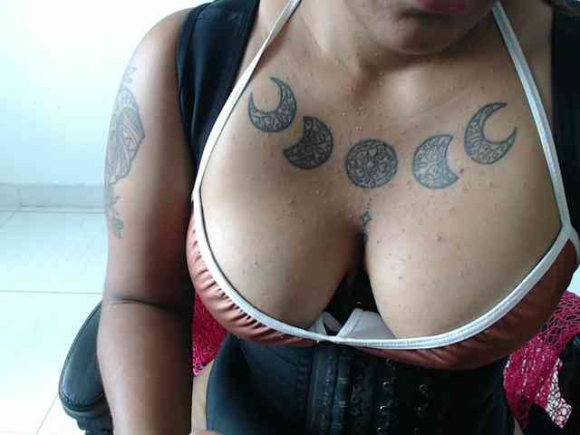 Barbara13a webcam