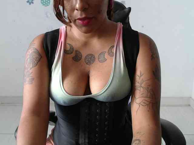 Barbara13a webcam