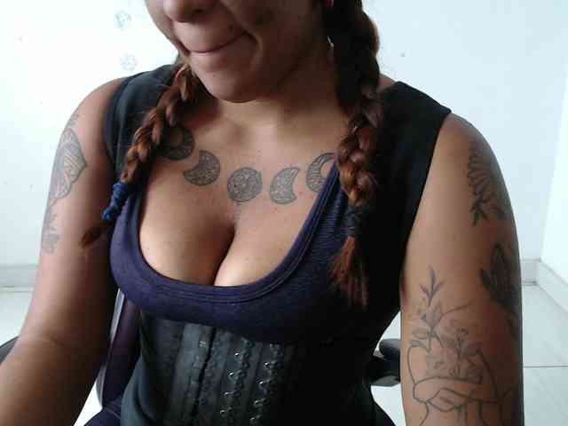 Barbara13a webcam