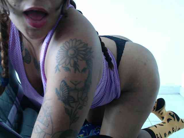 Barbara13a webcam