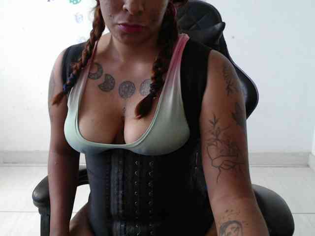 Barbara13a webcam