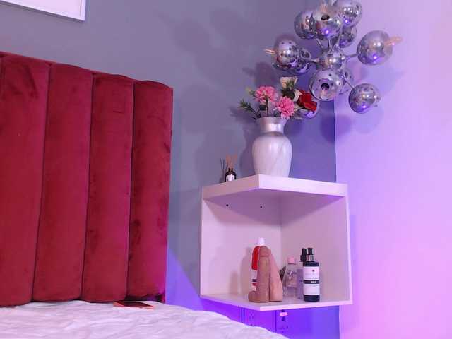  LaraSpark chat room