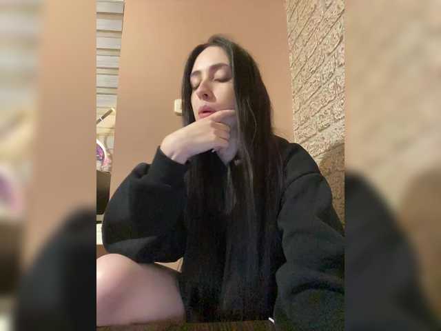 Kurama27's BongaCams show and profile