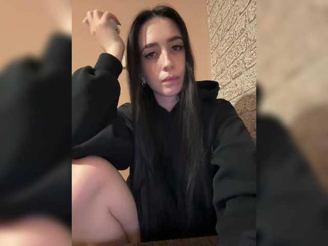 Kurama27's BongaCams show and profile