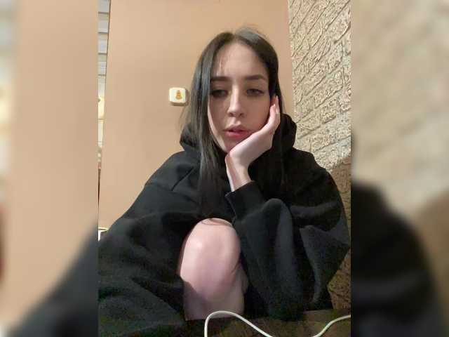 Kurama27's BongaCams show and profile