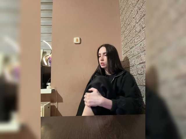 Kurama27's BongaCams show and profile