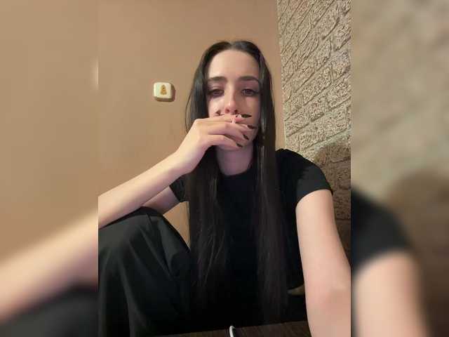 Kurama27's BongaCams show and profile