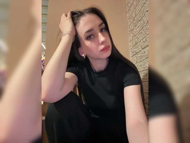 Kurama27's BongaCams show and profile